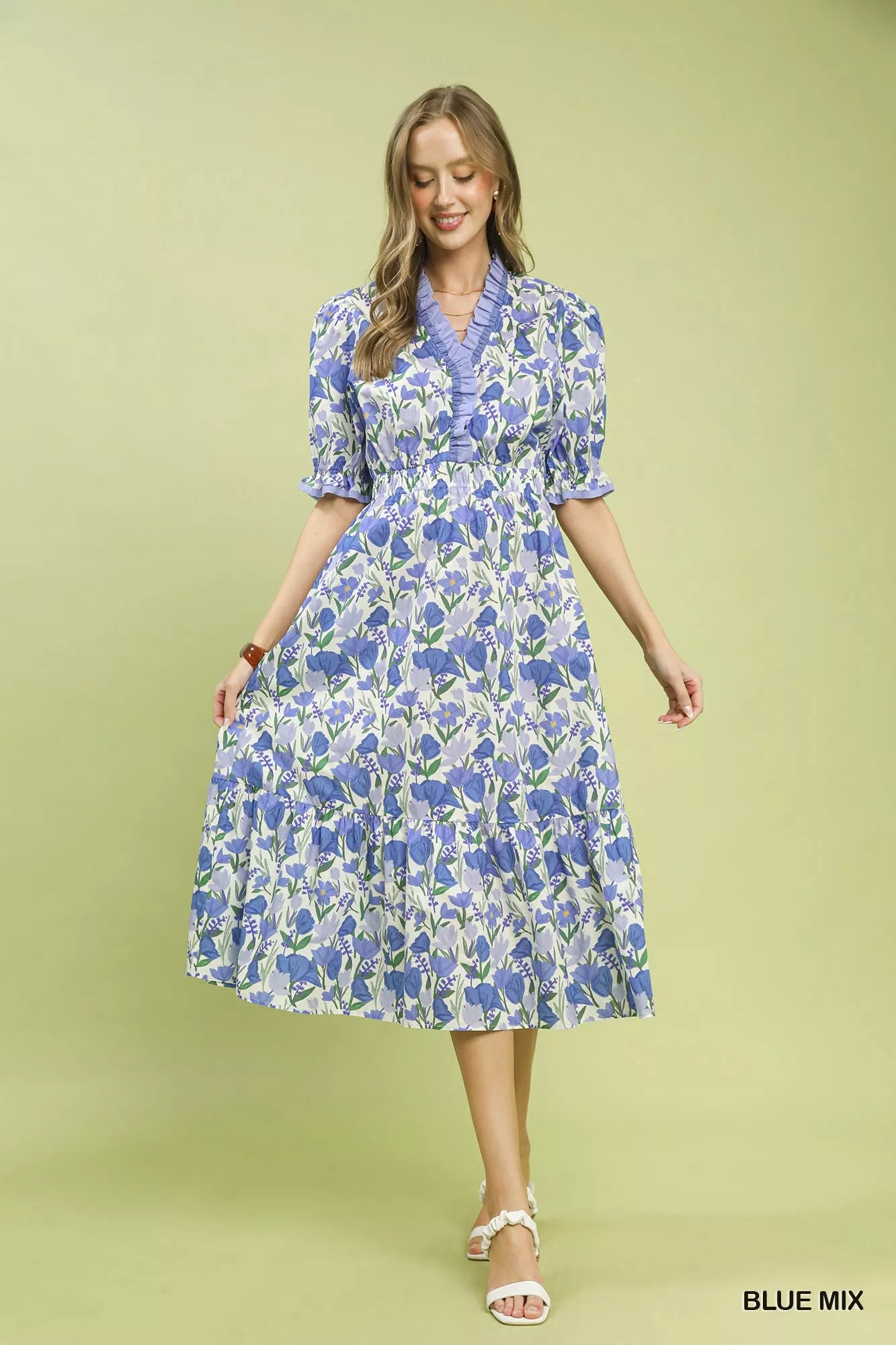 Women's apparel – product view 5
