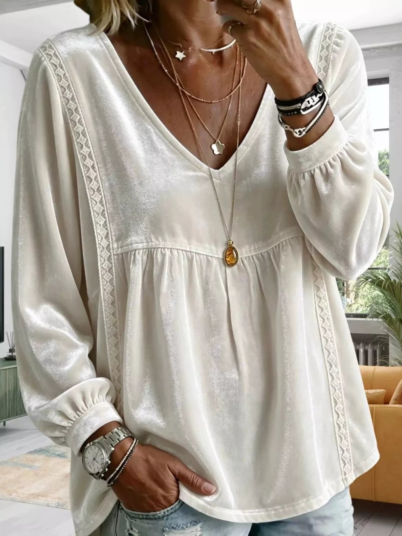 Trendsi Full Size Velvet Lace Detail V-Neck Blouse Plus Size -
