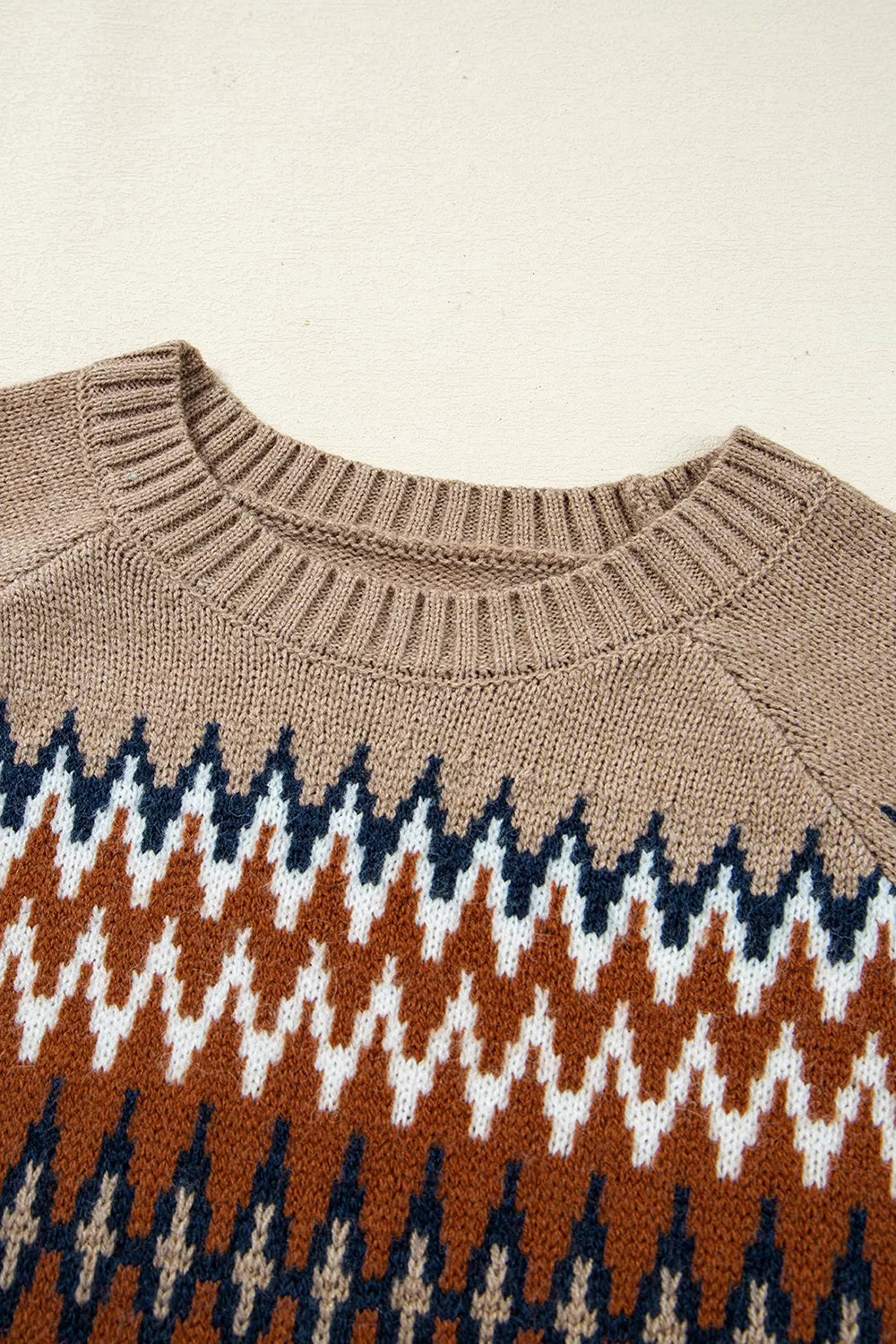 Trendsi Geometric Pattern Long Sleeve Sweater -