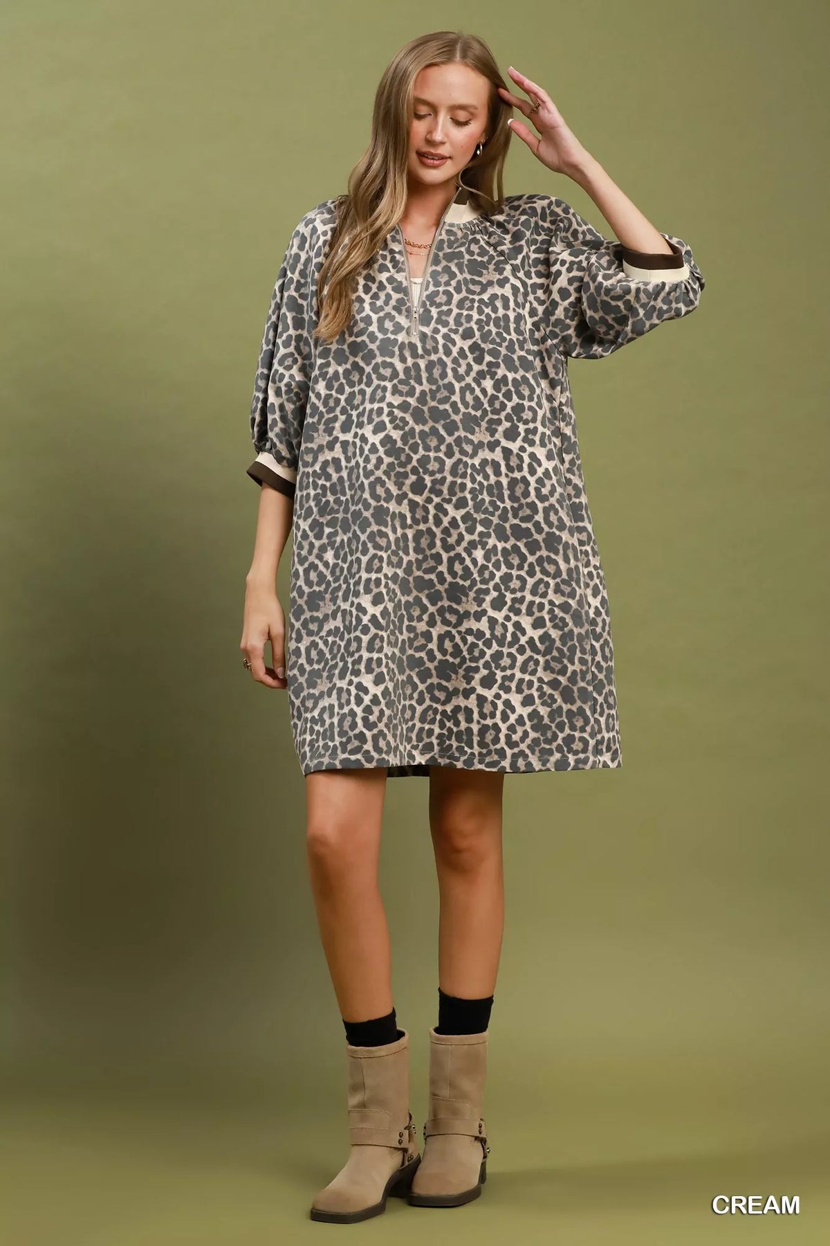 Women's apparel – product view 5