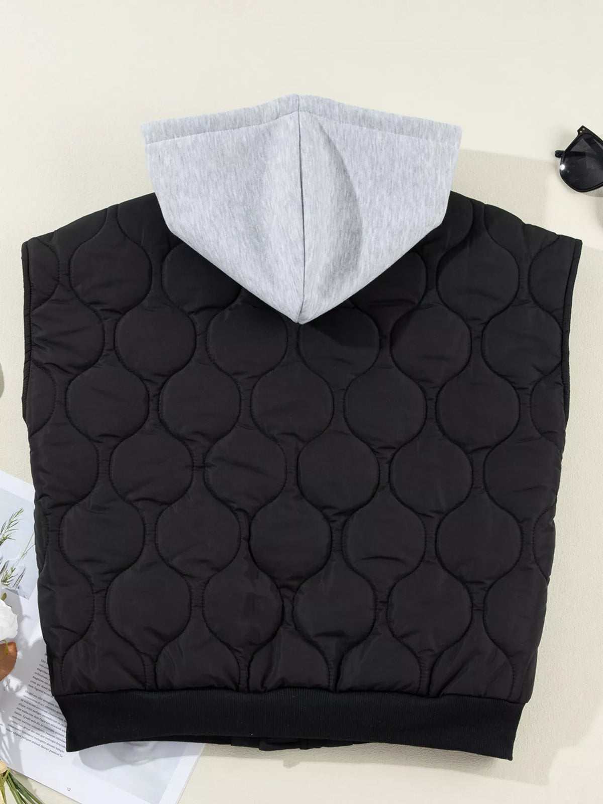 Hooded puffer vest, black flat back