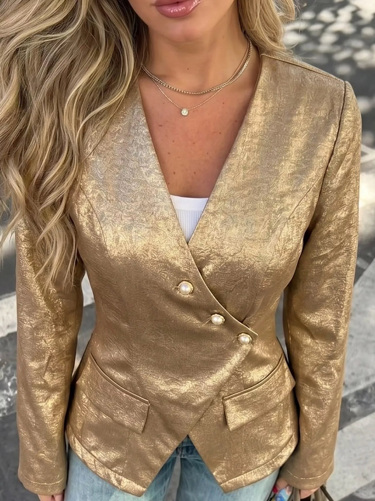 V-neck long sleeve blazer, construction and design details