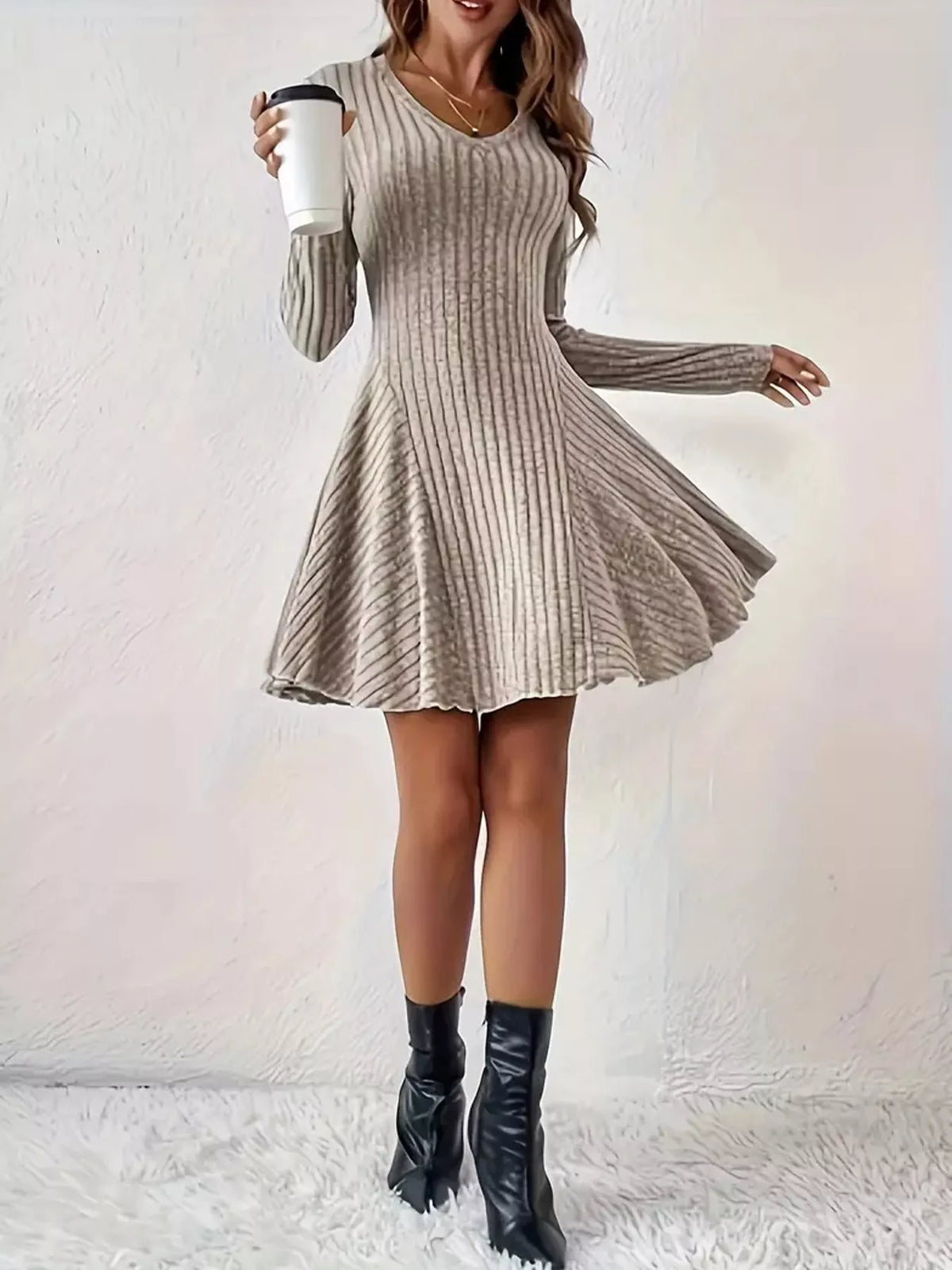 Ribbed mini dress, beige skirt flare