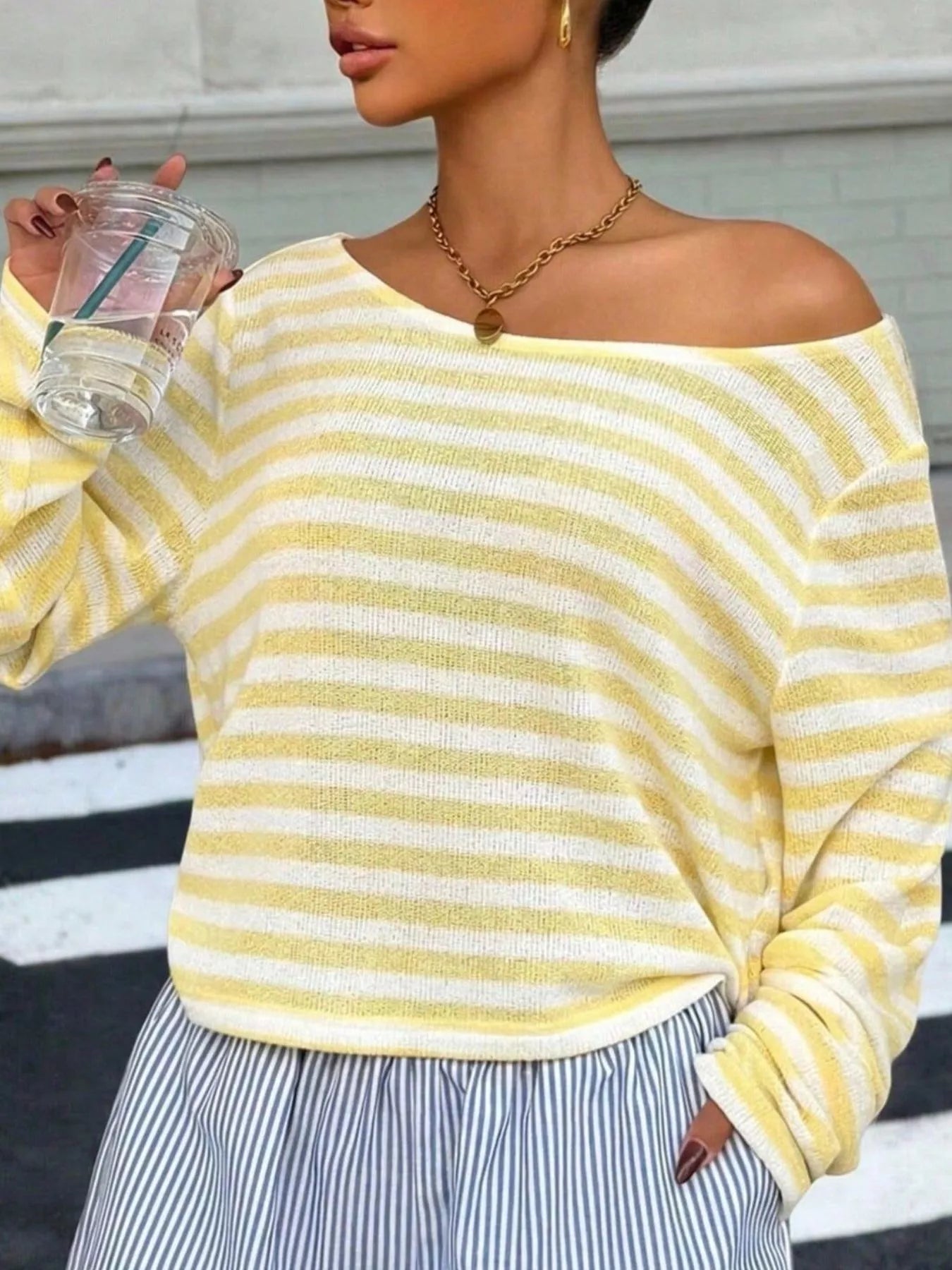 Trendsi Striped Boat Neck T-Shirt -