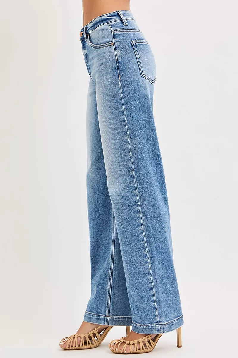 Women's jeans – product view 4