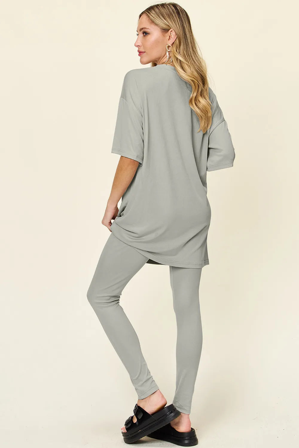 Women's clothing set – product view 15
