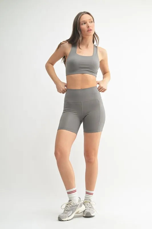 Women's shorts – product view 4