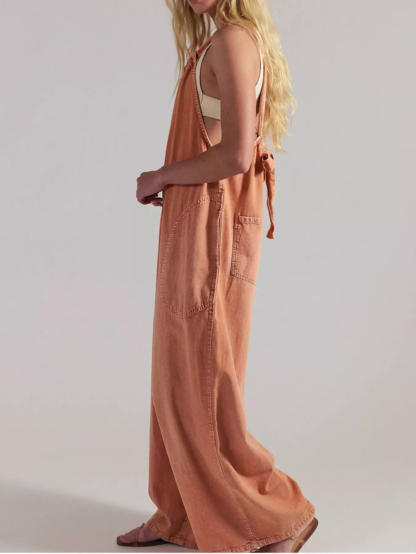 Trendsi Sleeveless Wide-Leg Jumpsuit -