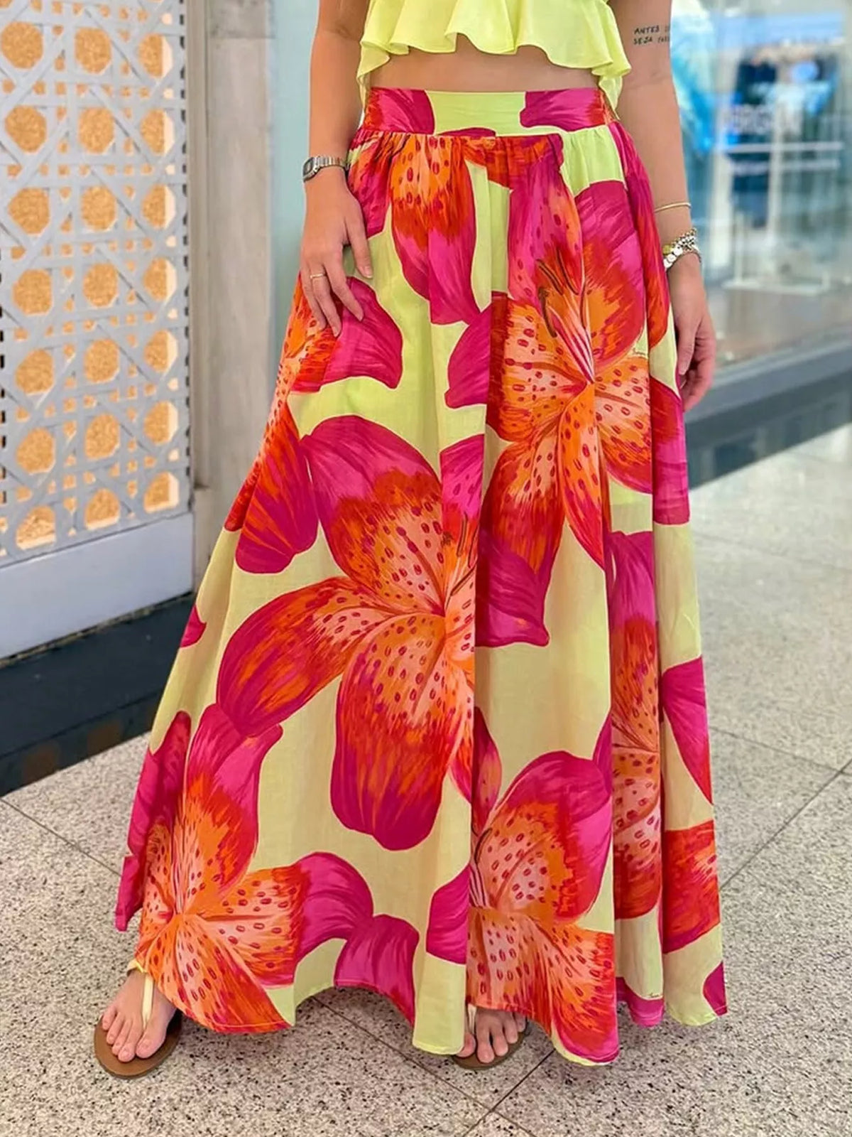 Trendsi Floral Print Flowy Maxi Skirt -