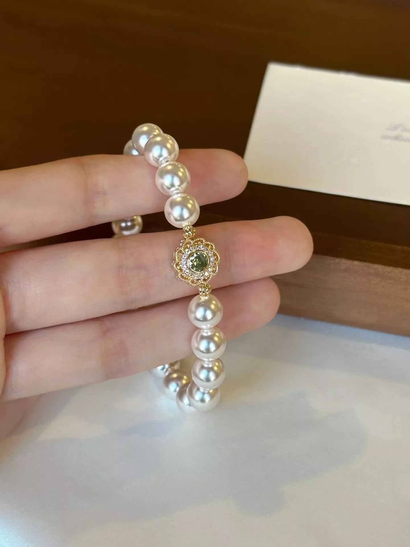 Trendsi Pearl Flower Bracelet -