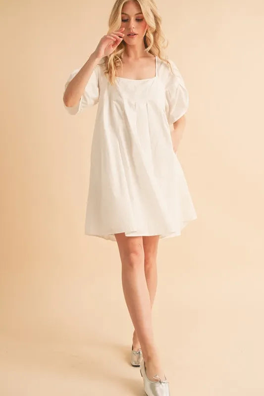 Women's apparel – product view 8