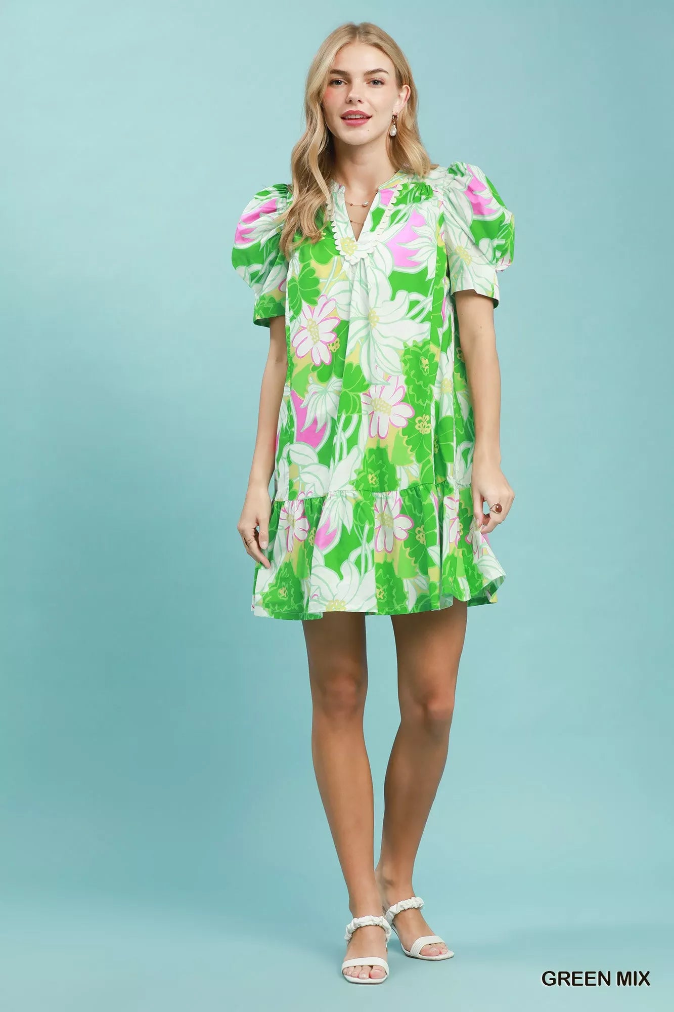 Women's apparel – product view 4