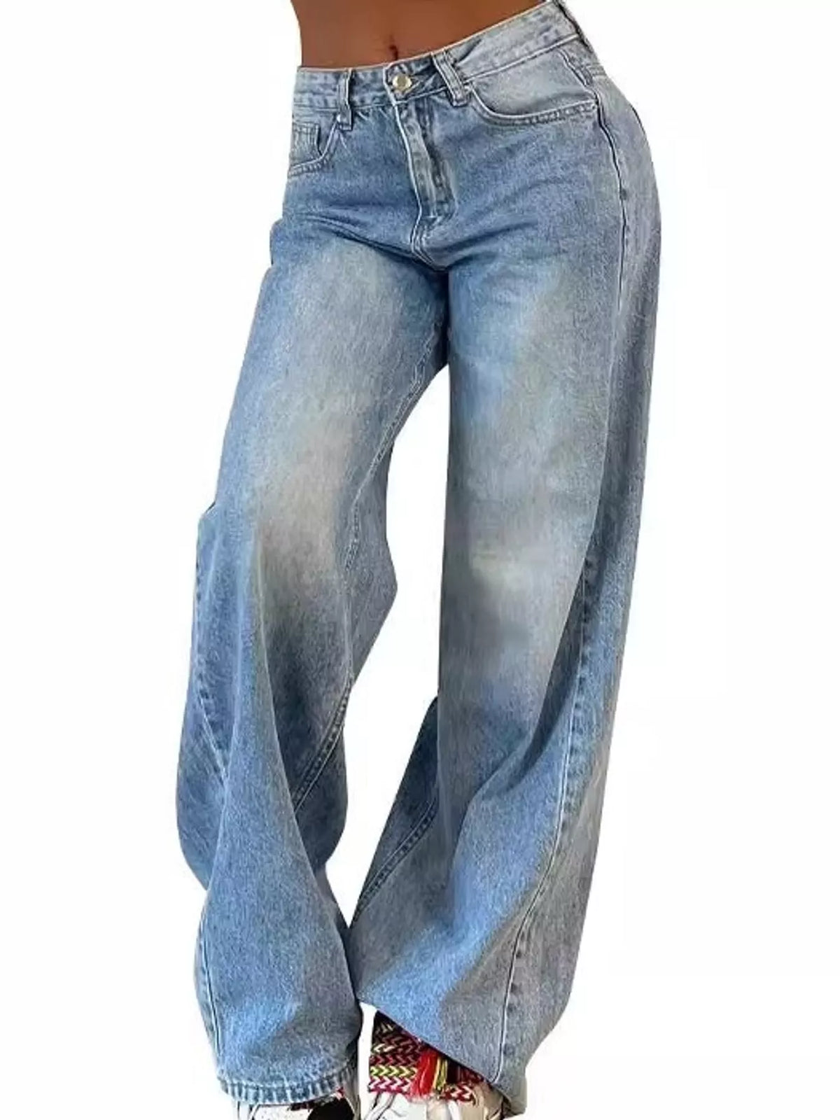 Wide-Leg Vintage Wash Jeans in vintage blue, front view