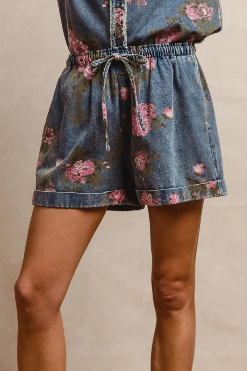 Women's shorts – product view 1