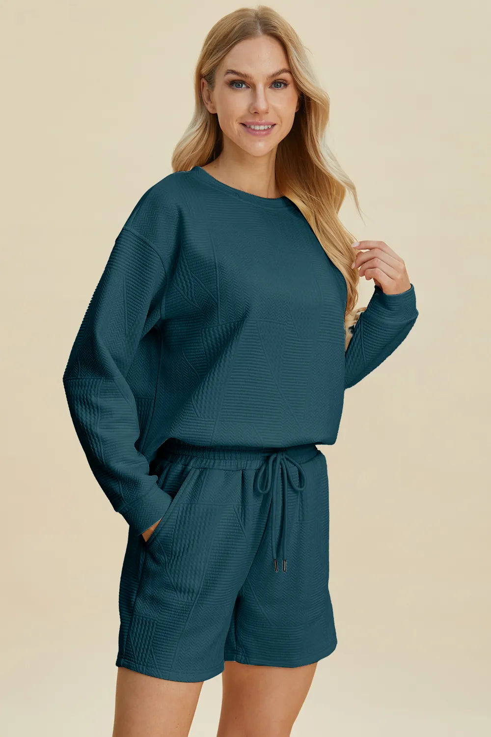 Women's clothing set – product view 2