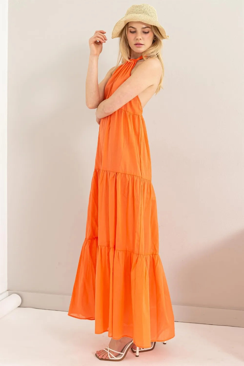 Women's apparel – product view 4