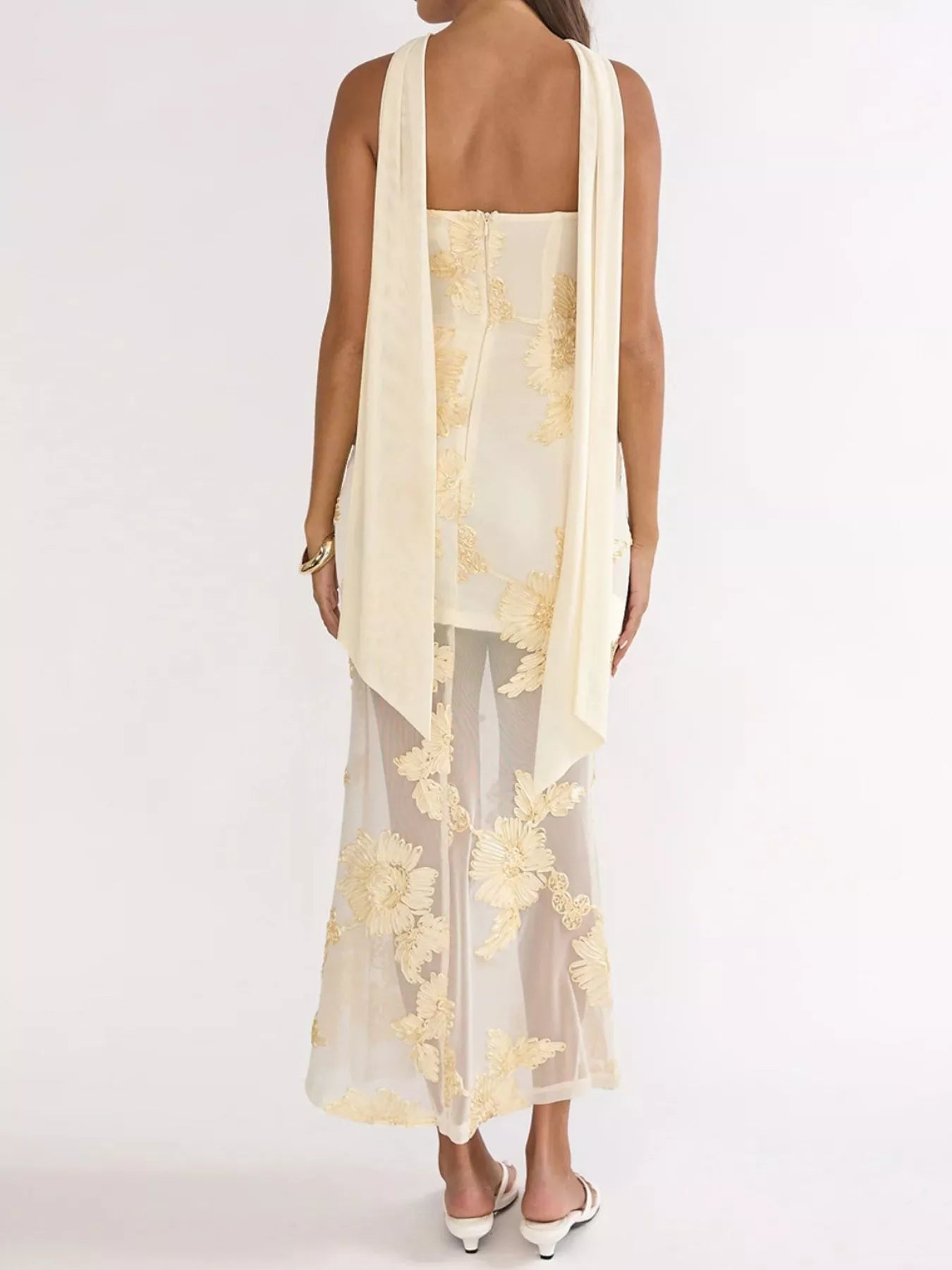 Trendsi Floral Tube Dress with Scarf -