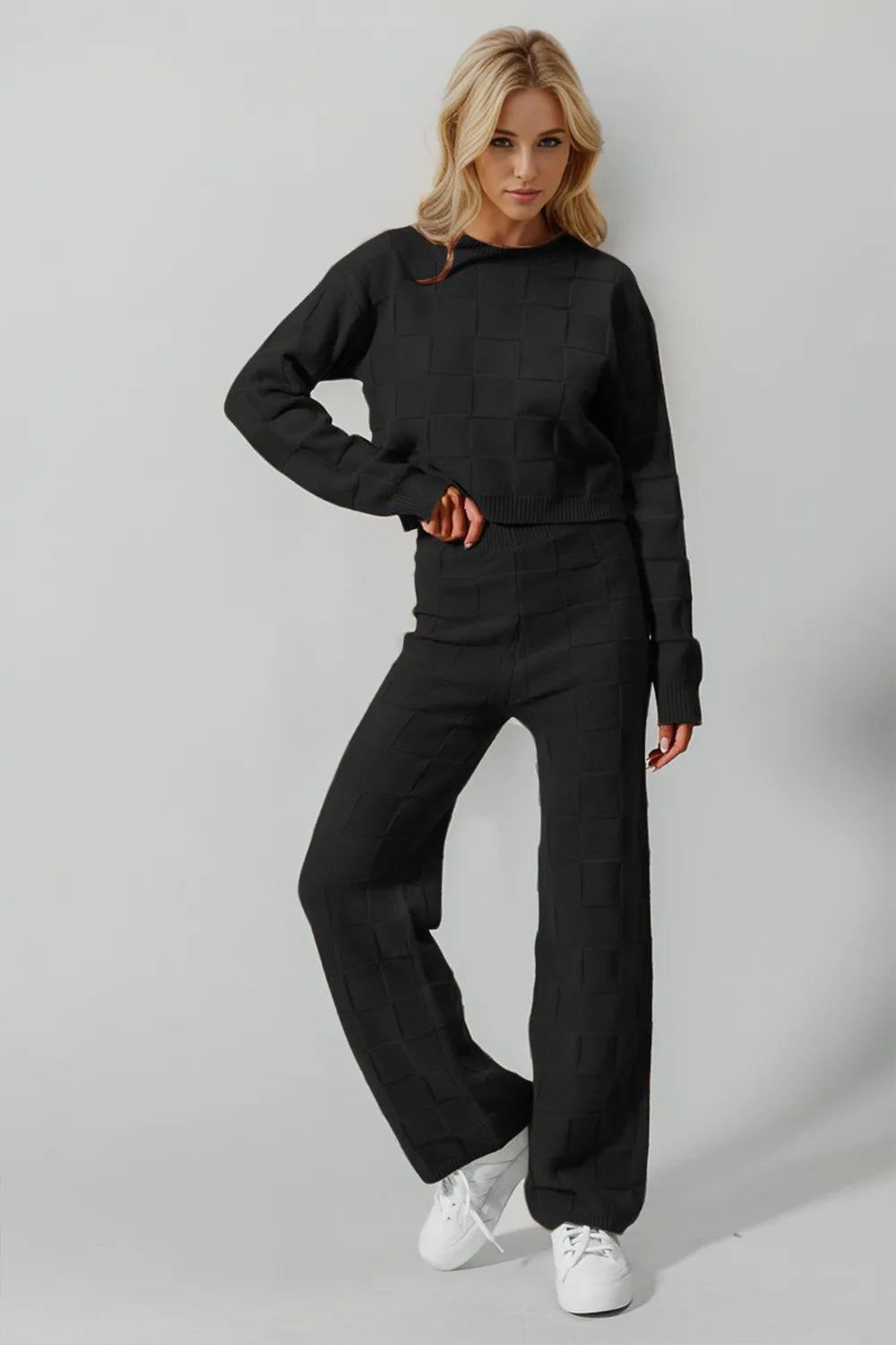 Women's clothing set – product view 2
