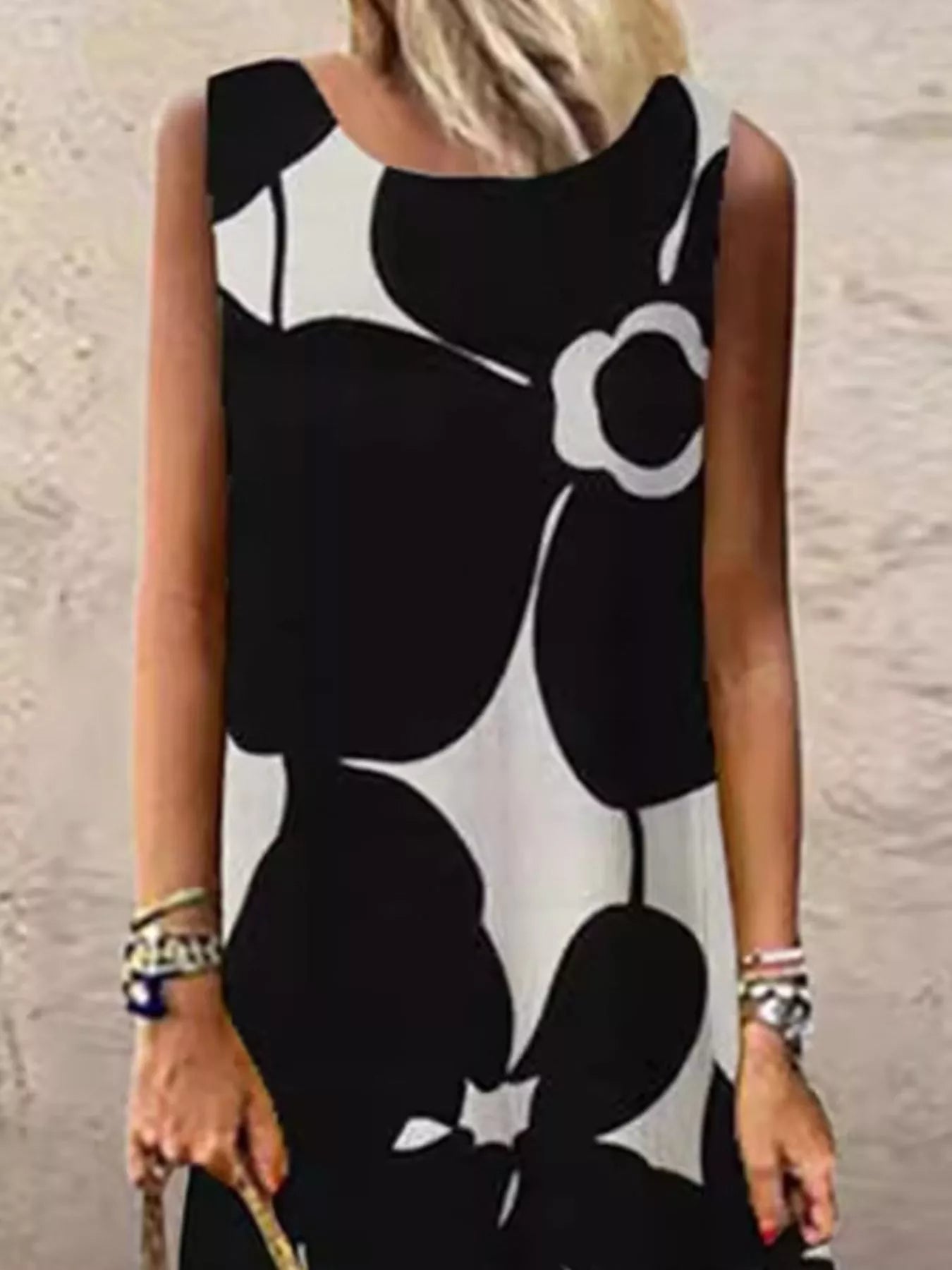 Trendsi Sleeveless Floral Maxi Dress -