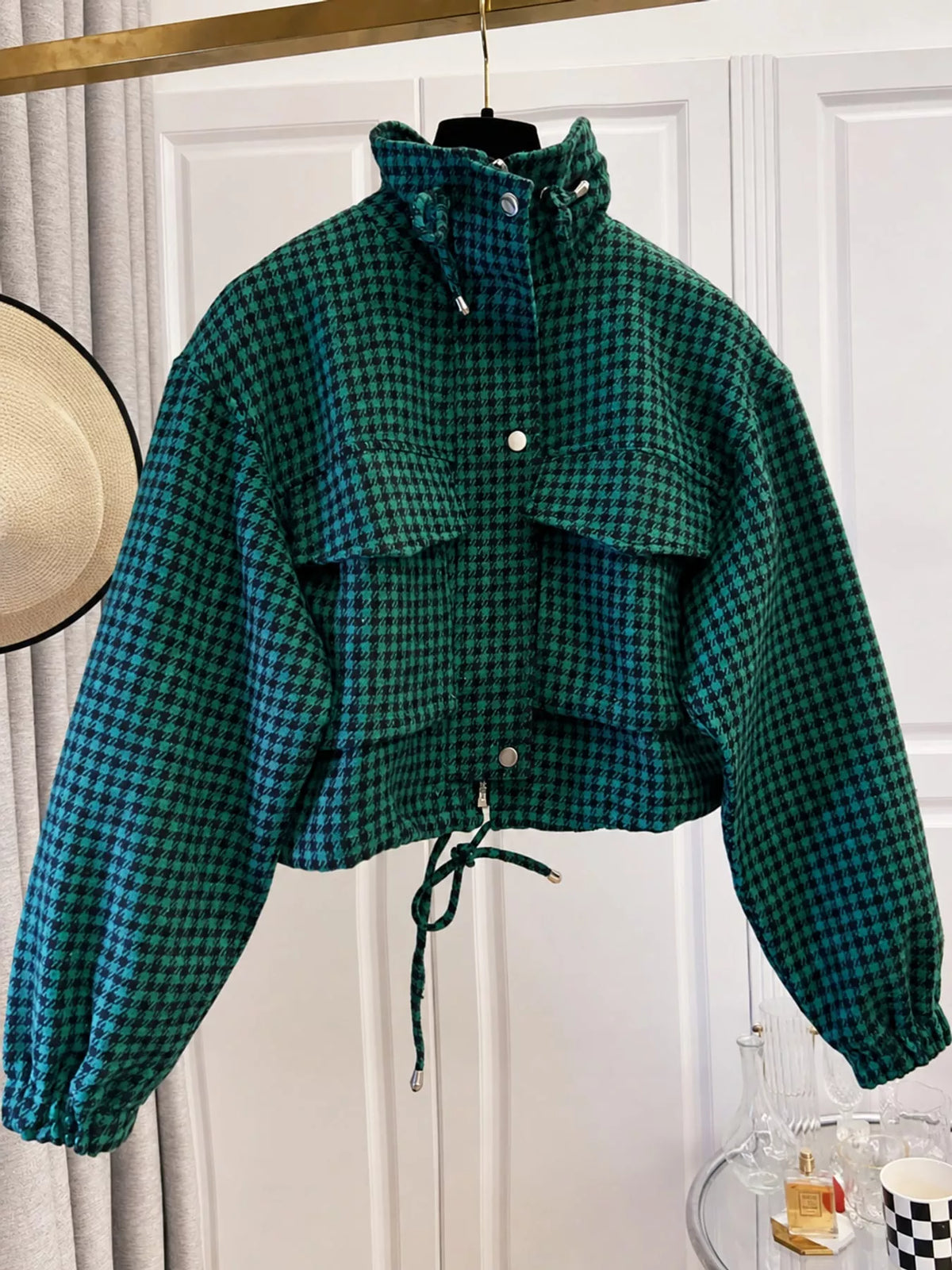 Green plaid cropped zip-up jacket