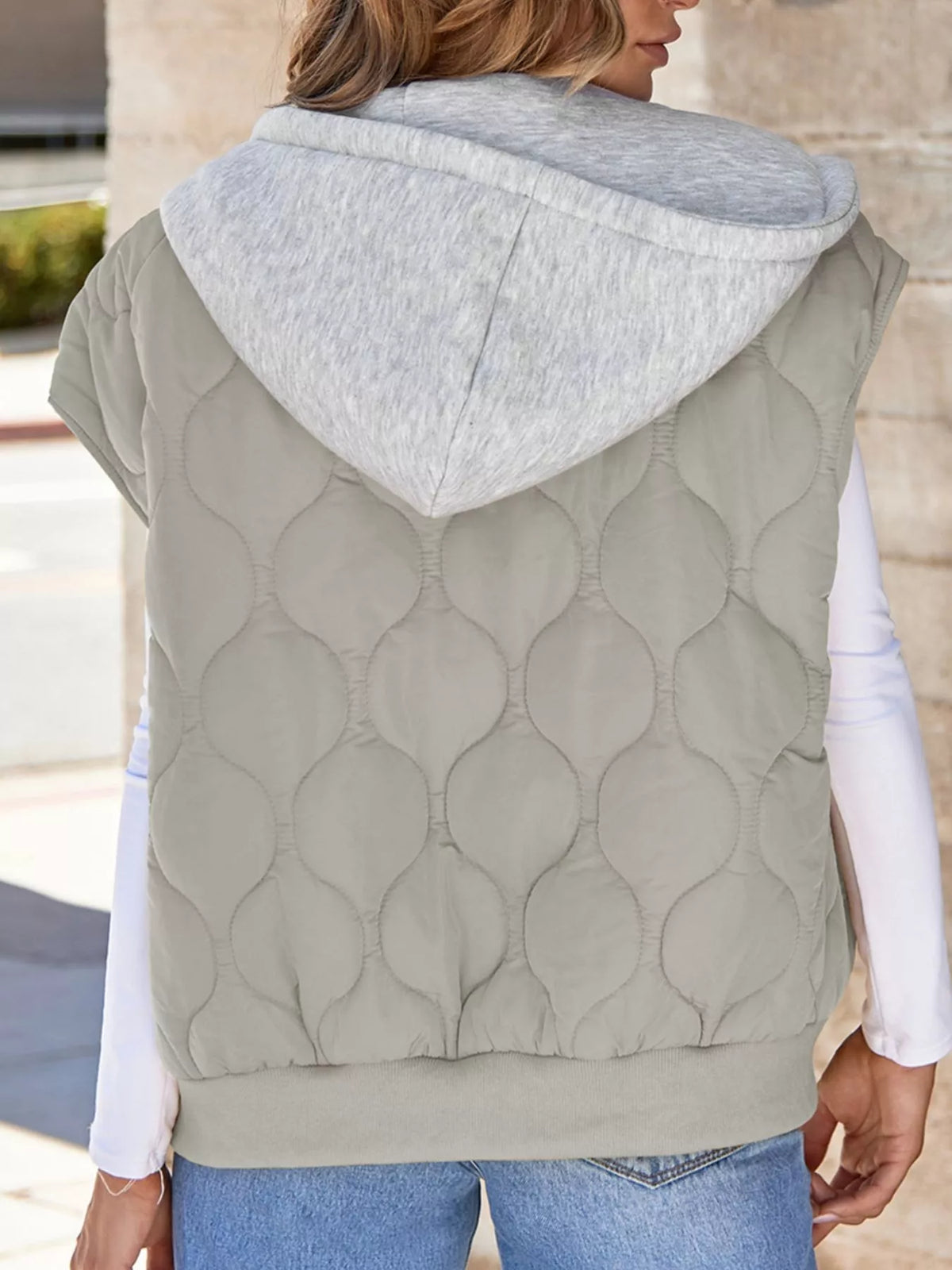 Hooded puffer vest, beige back
