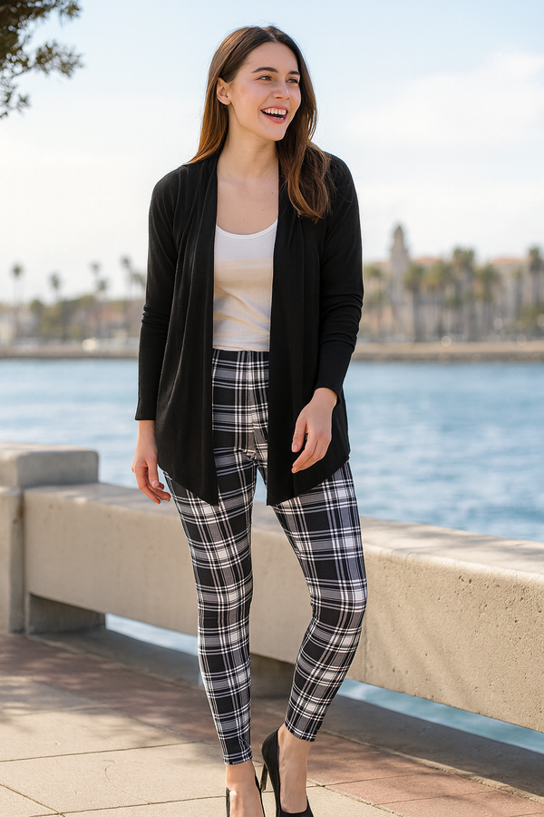Black White Plaid-1 Graphic Fashion Lined Leggings