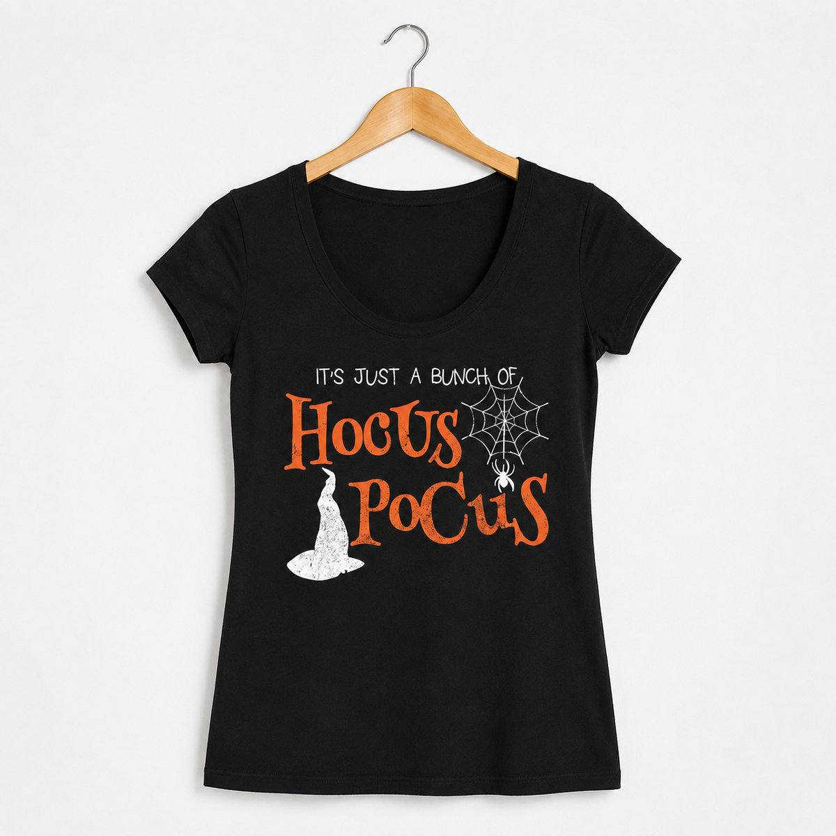 Niobe Clothing Hocus Pocus Holiday Graphic T-Shirt in Black - T-Shirts g_shirts