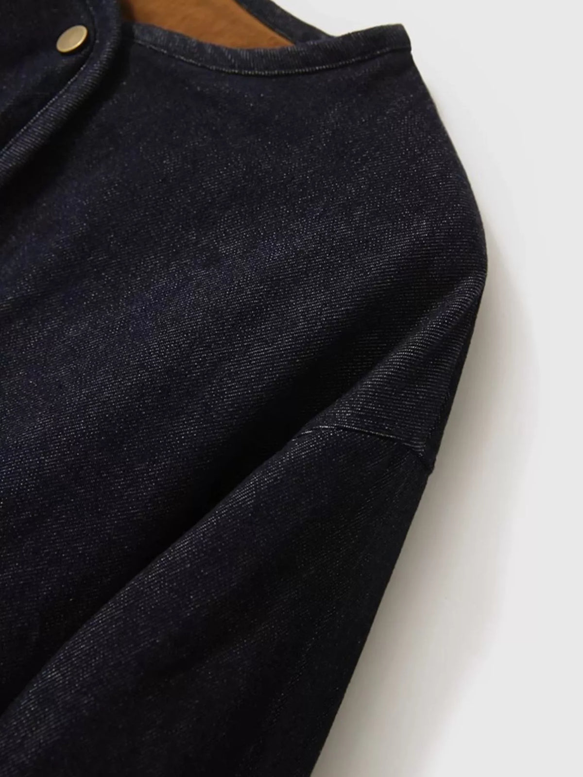 Reversible Diamond-Quilted Cropped Down Jacket, surface detail