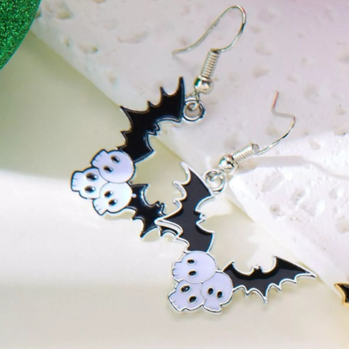 Trendsi Halloween Bat Drop Earrings -