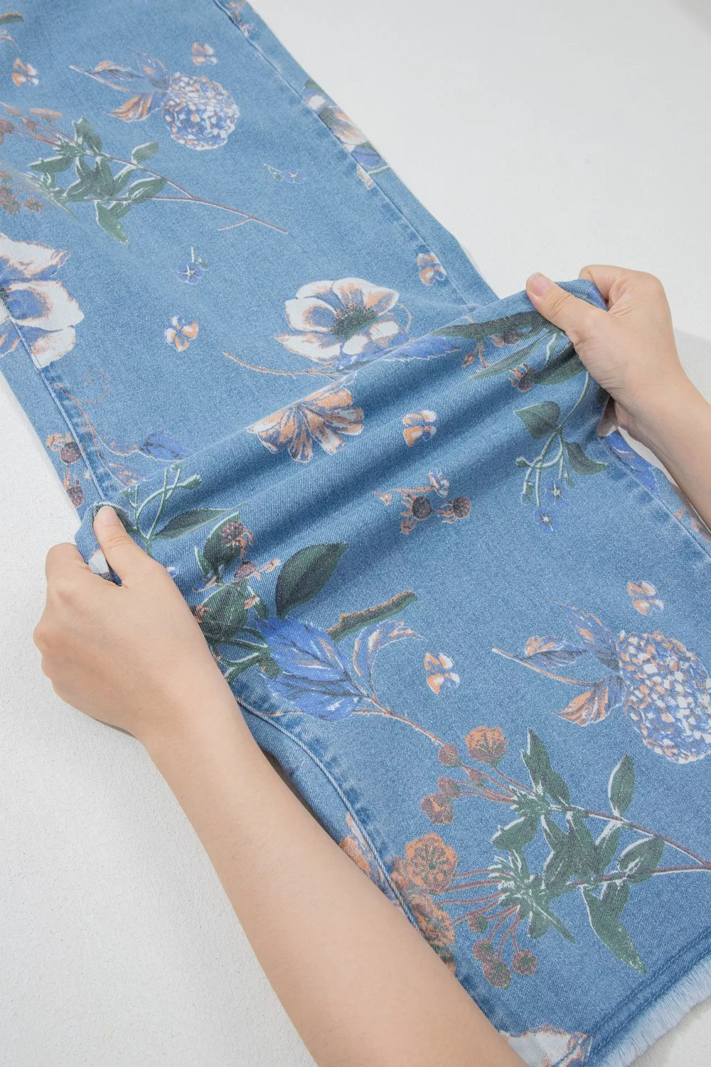 Trendsi Floral Print Wide-Leg Jeans -