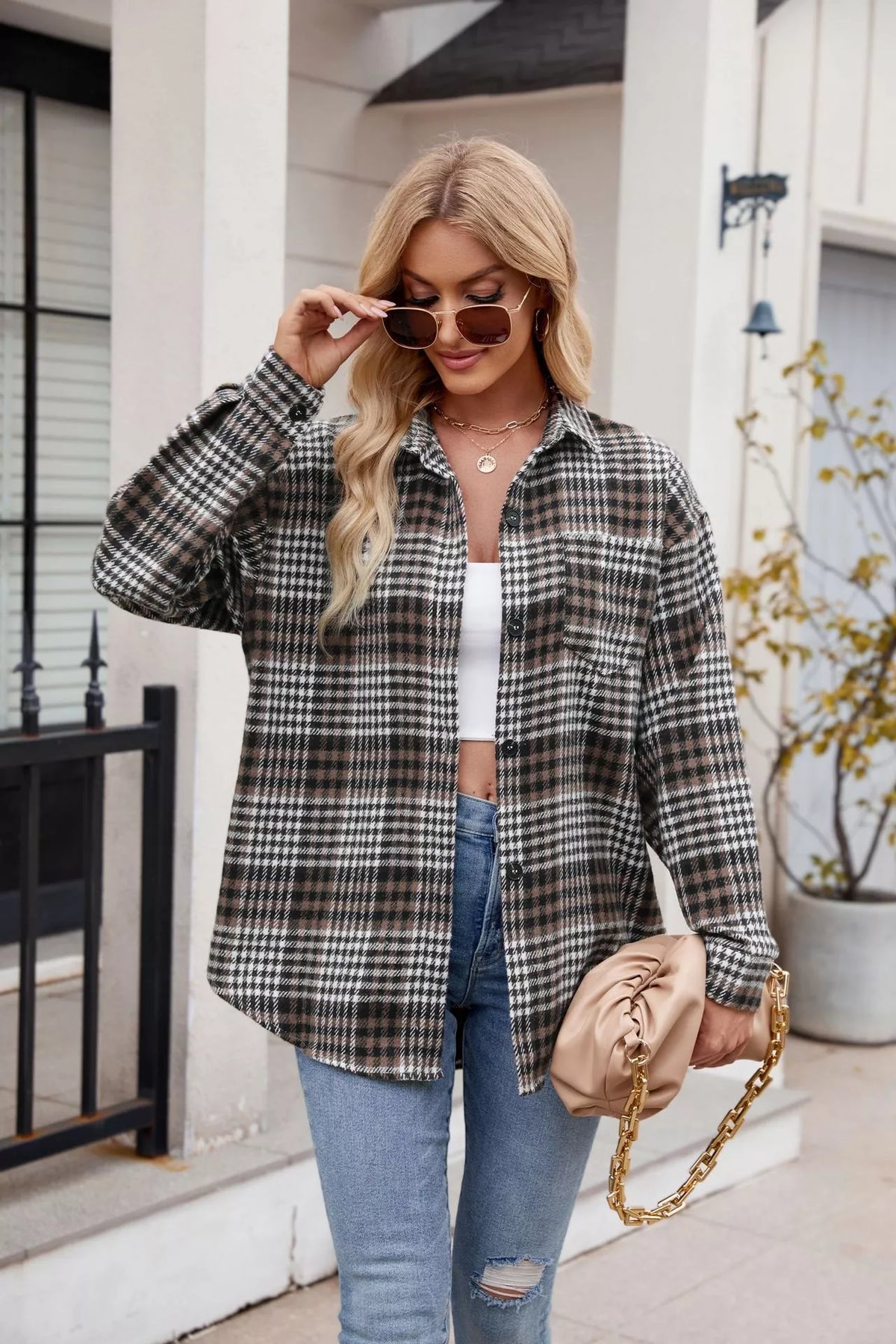 Women's apparel – product view 3