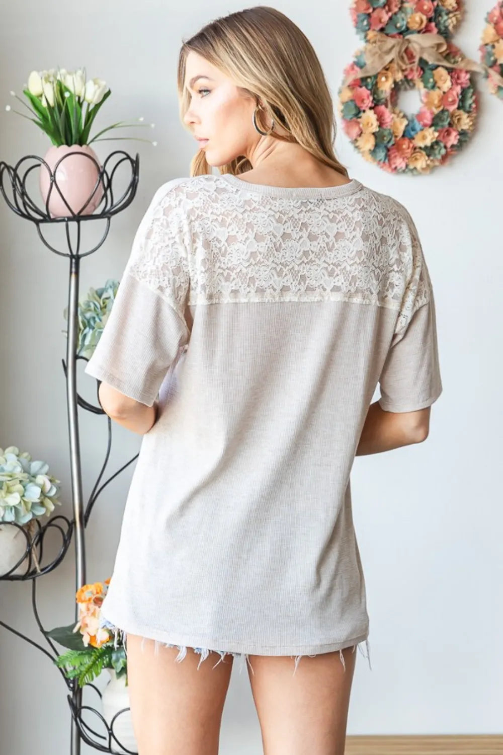 Women's top – product view 2