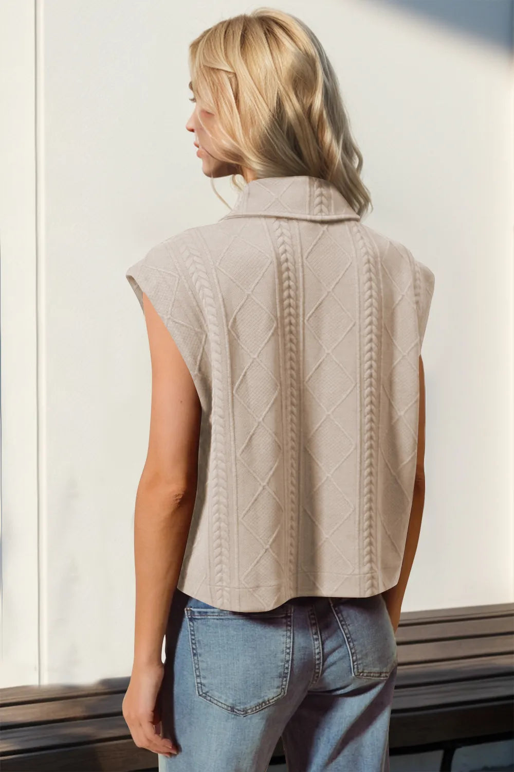 Women's vest – product view 2