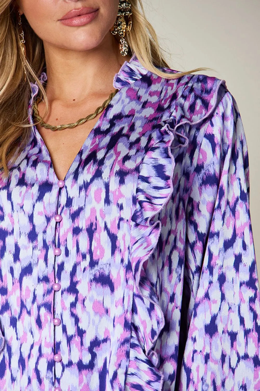 Women's apparel – product view 23