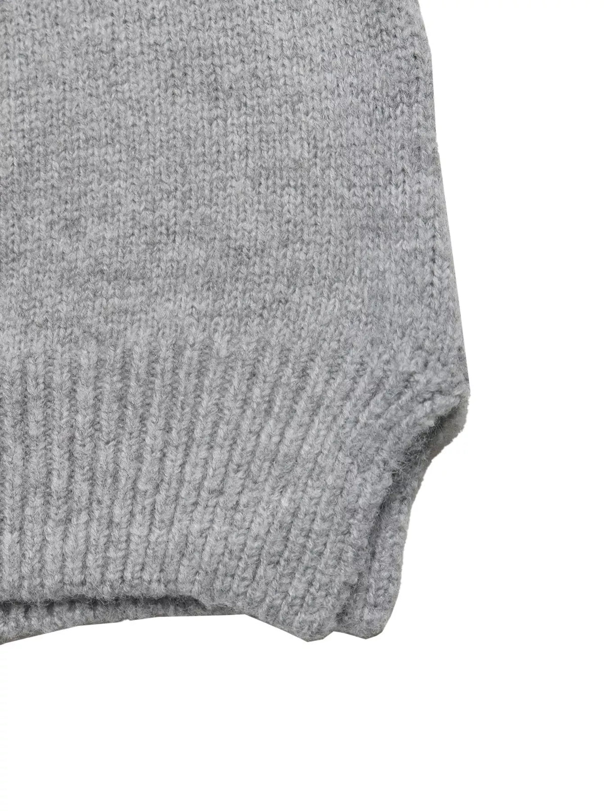 Gray bow-detail knit sweater vest, ribbed hem detail