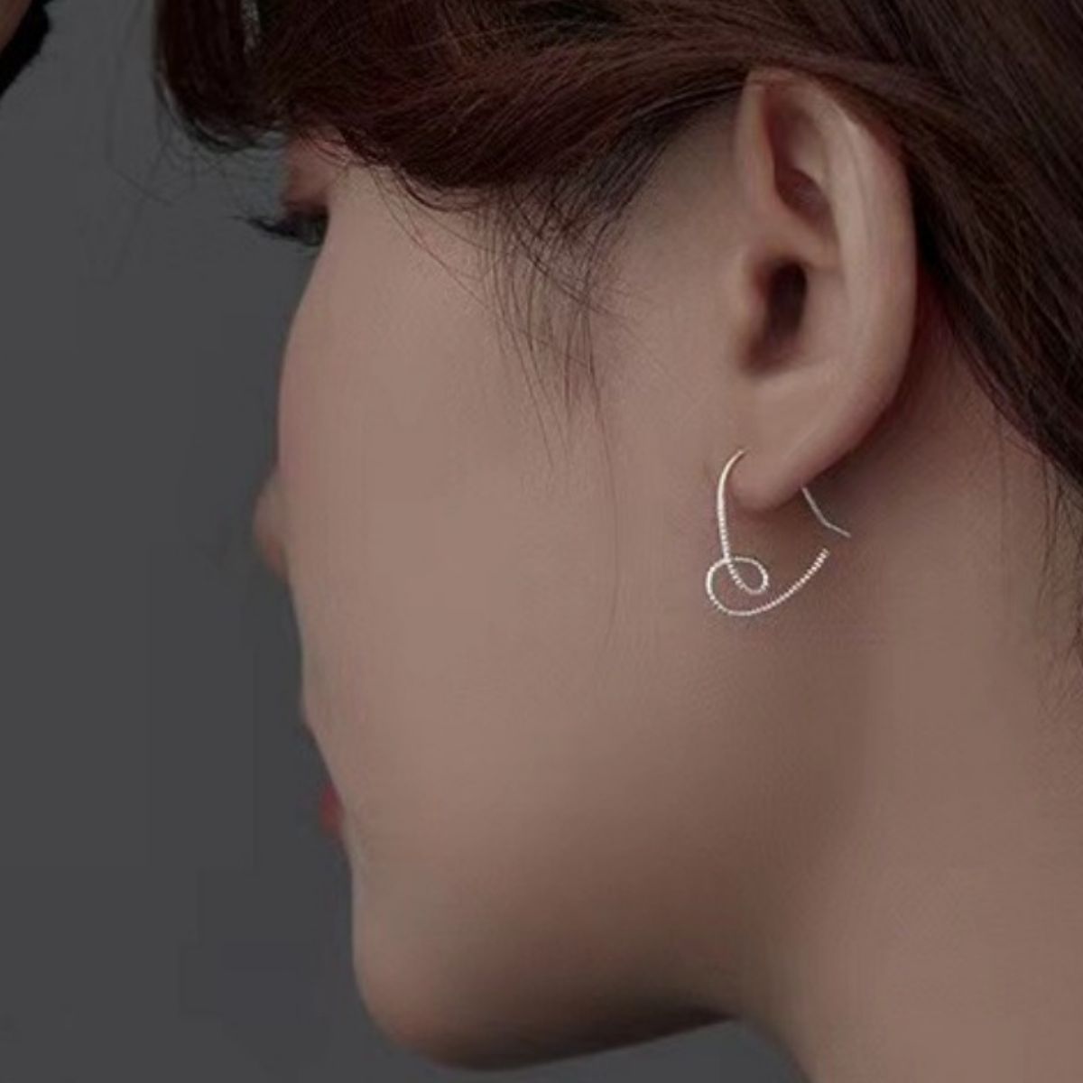 Trendsi Heart-Shaped Dangle Earrings -