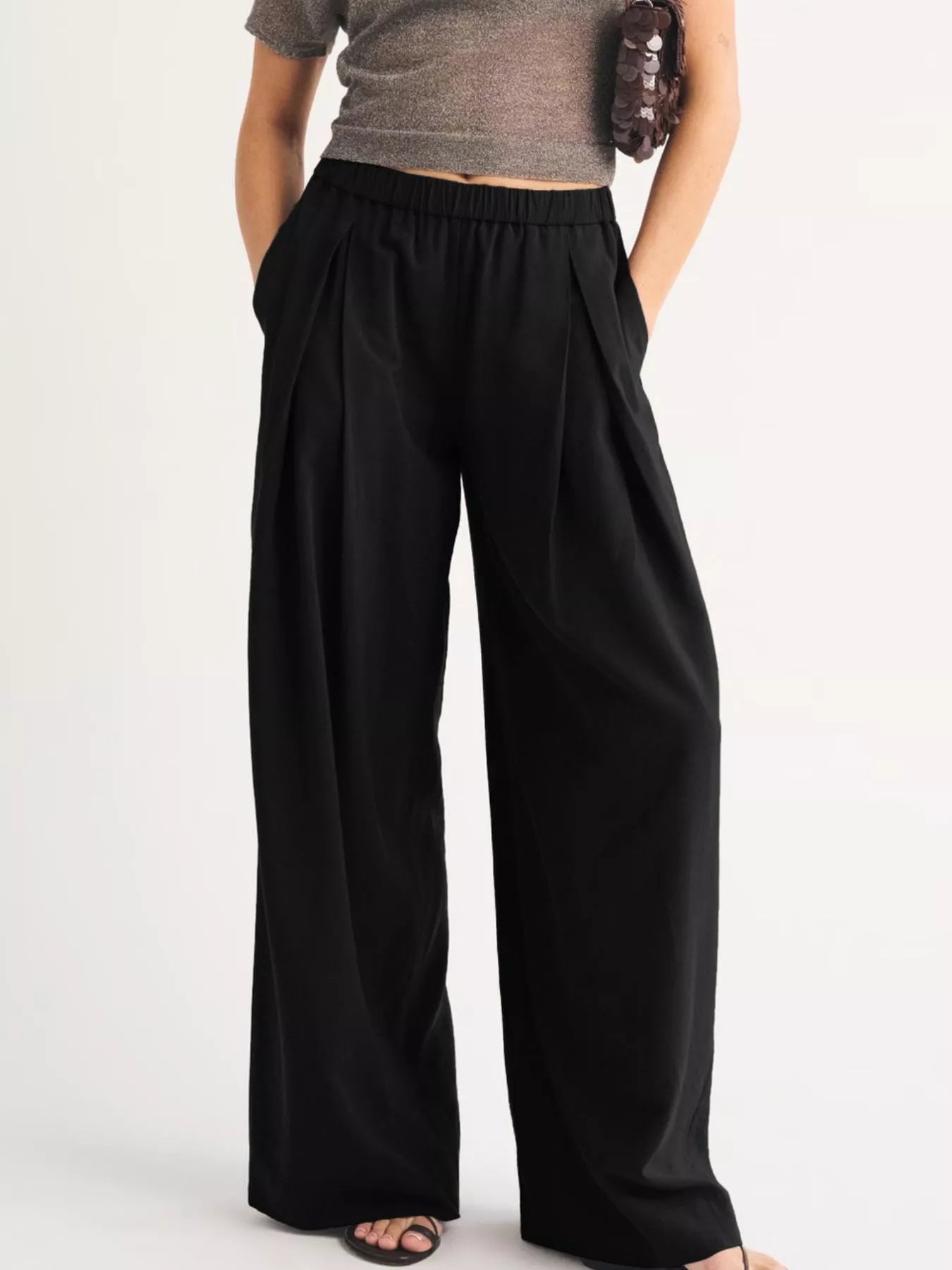 Trendsi Elastic Waist Relaxed Fit Pants -