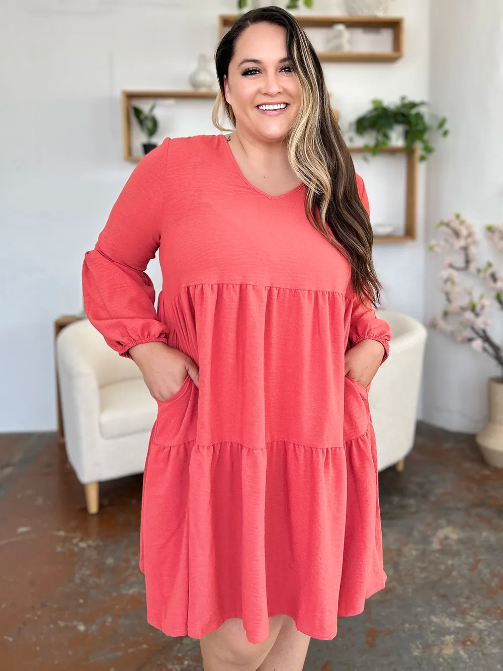 Women's apparel – product view 15
