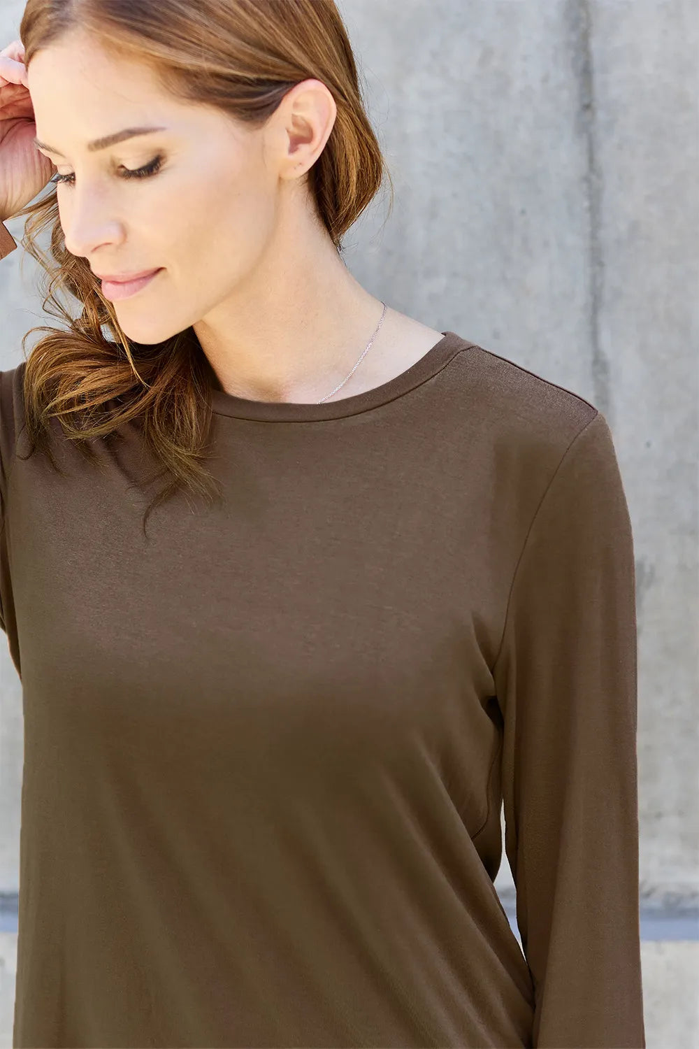 Women's apparel – product view 4