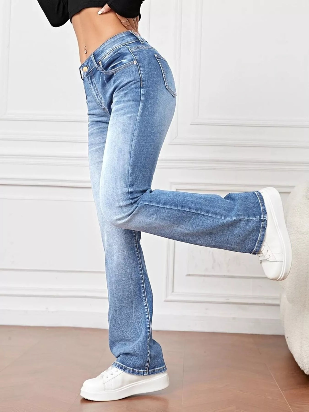 jeans, side view