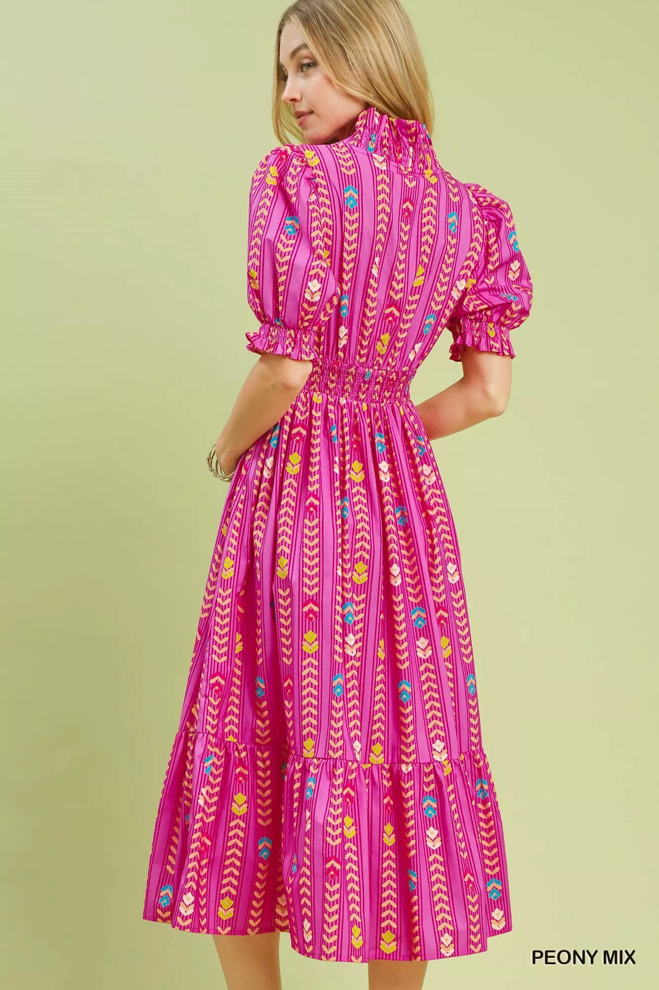 Women's apparel – product view 2