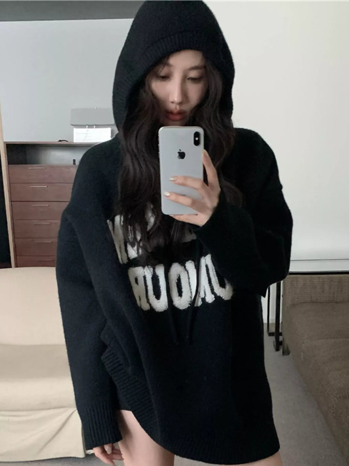 Graphic long-sleeve sweater