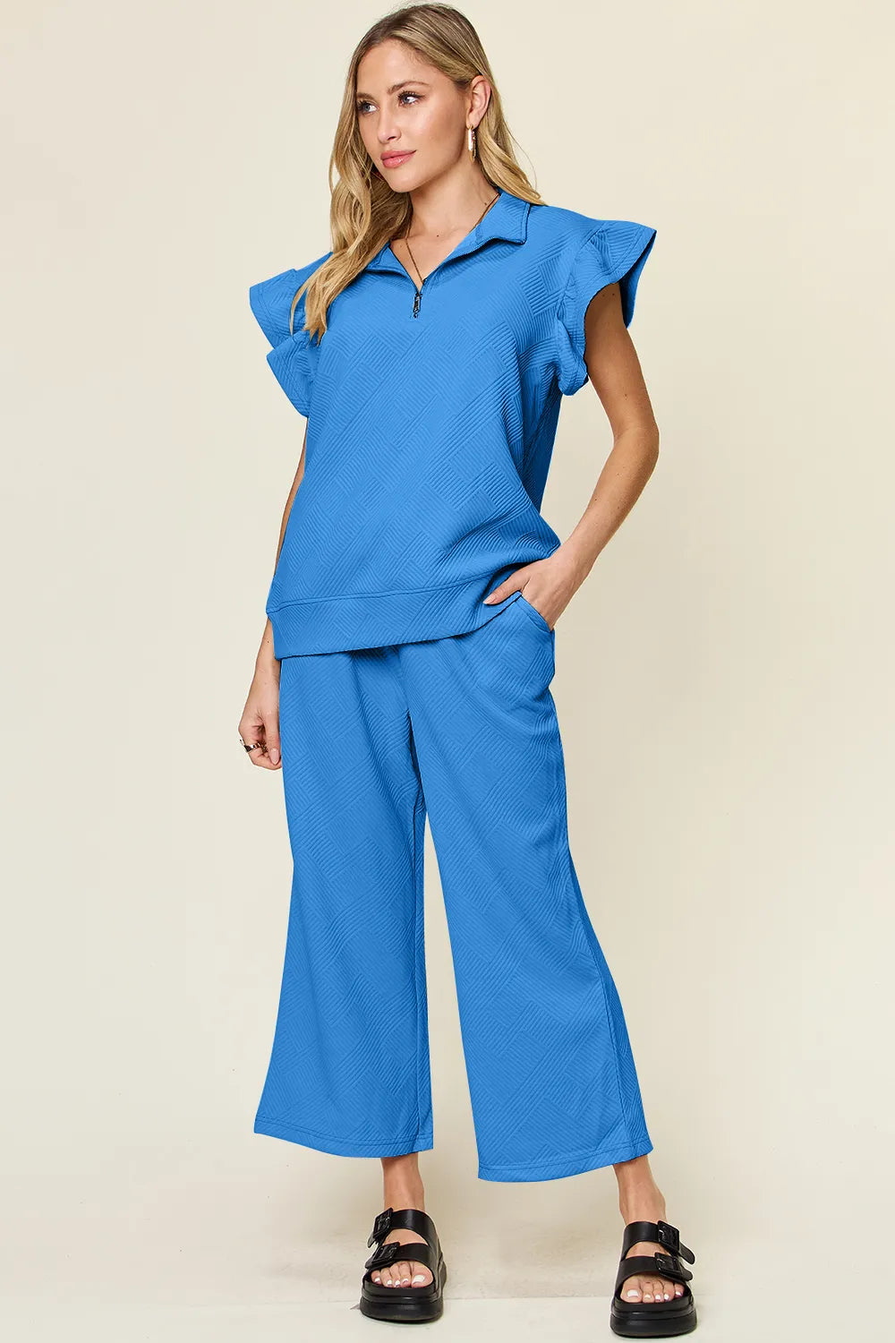Women's clothing set – product view 1