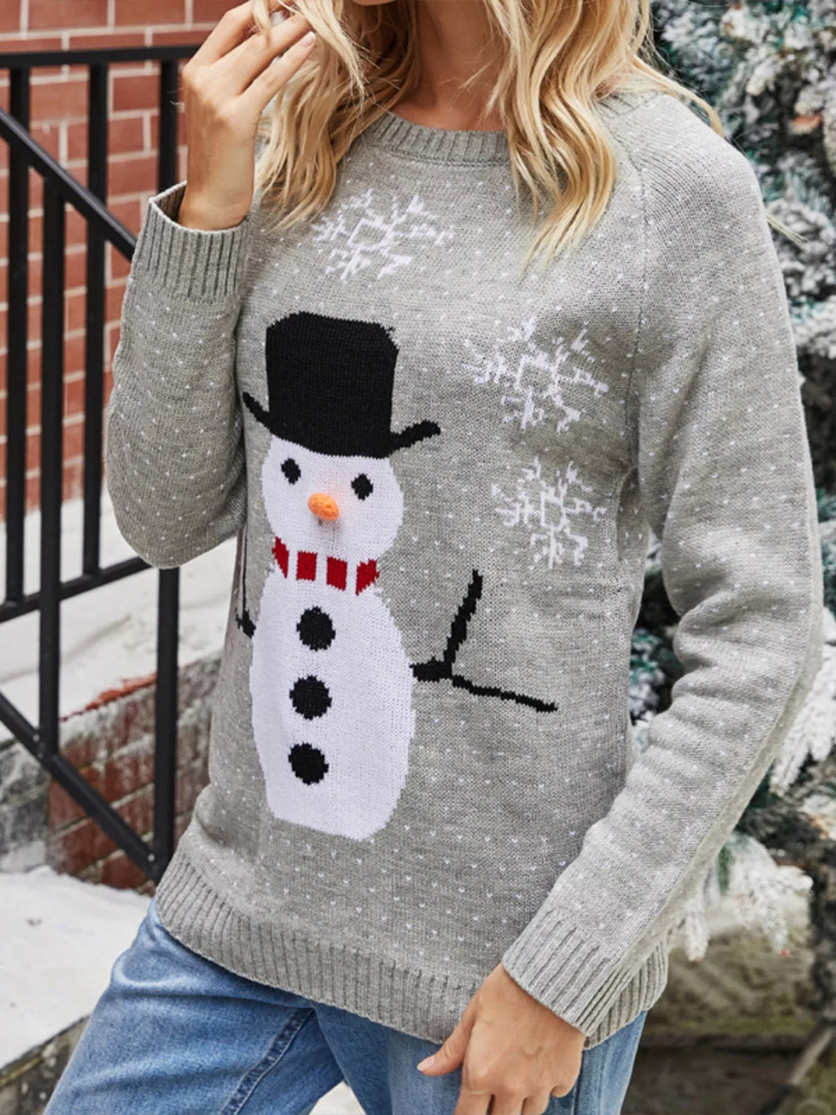 Snowman graphic raglan sleeve sweater