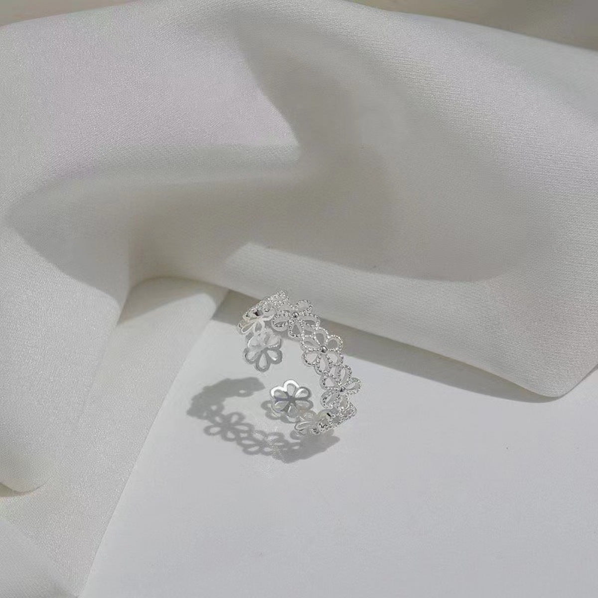 Trendsi Floral Adjustable Open Ring -