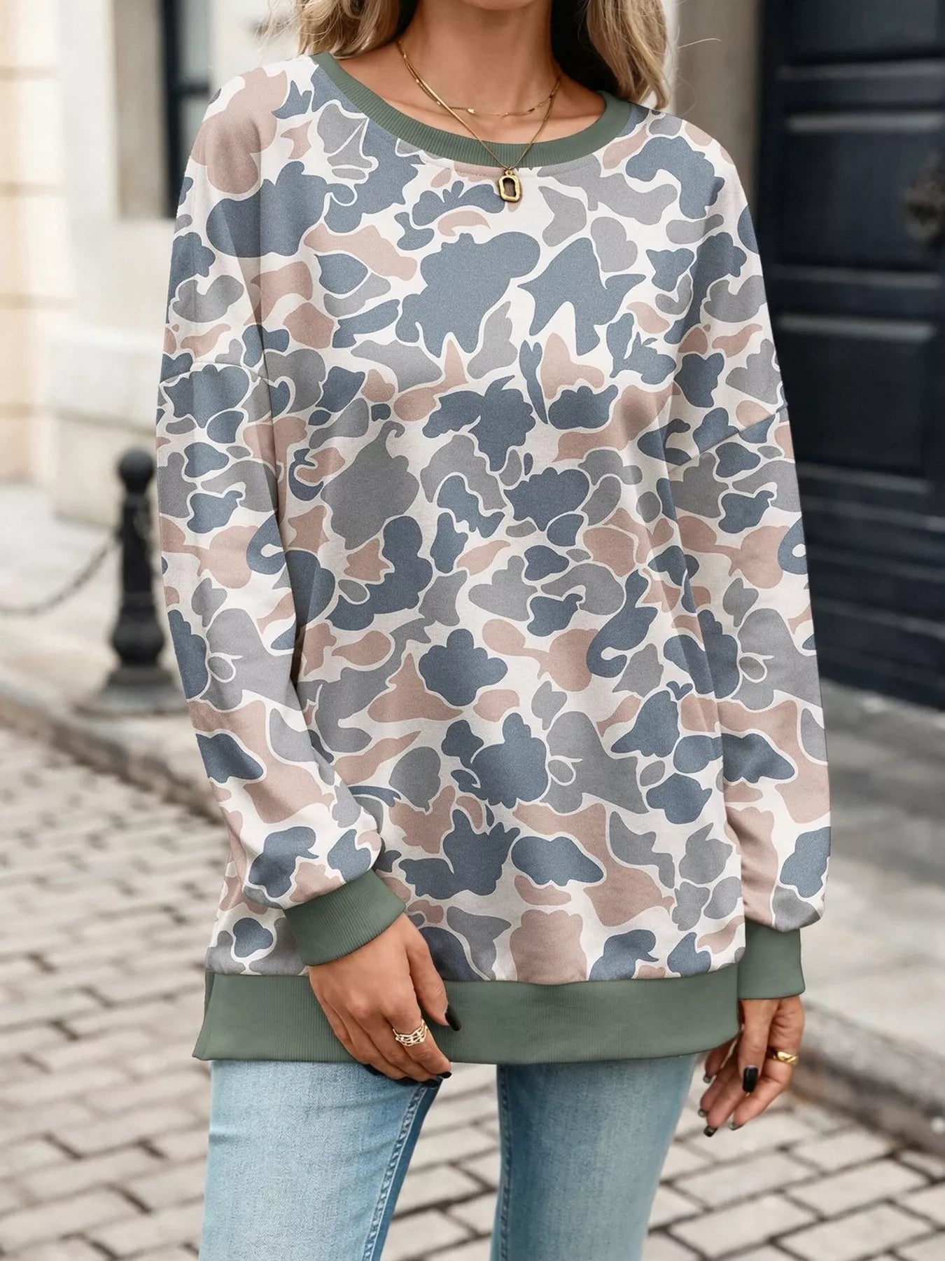 Trendsi Camouflage Print Crewneck Sweatshirt -