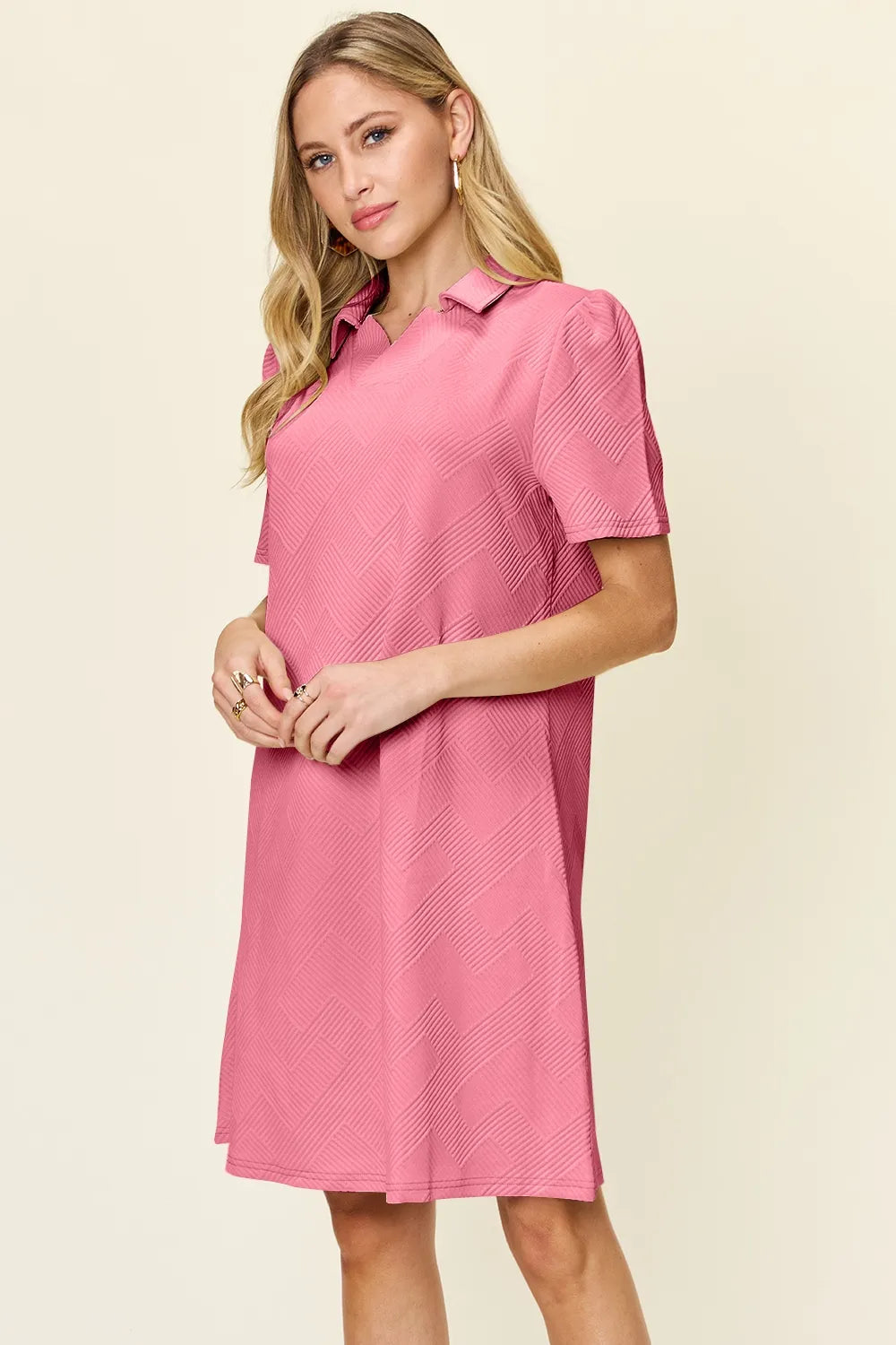 Women's apparel – product view 26