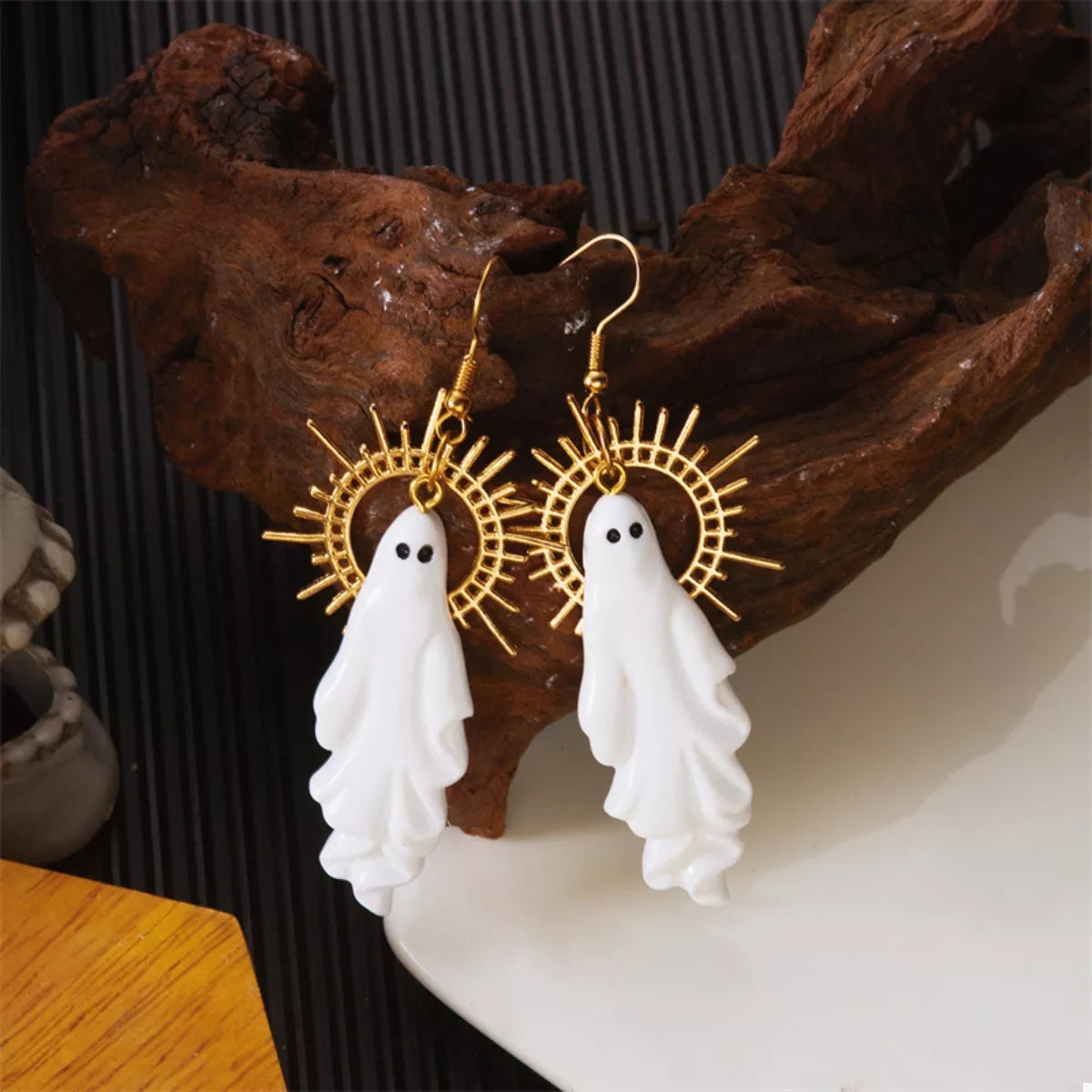Trendsi Halloween Sunburst Ghost Drop Earrings -
