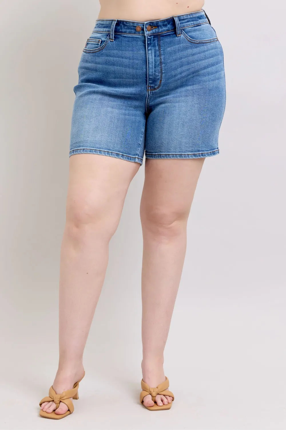 Women's shorts – product view 1