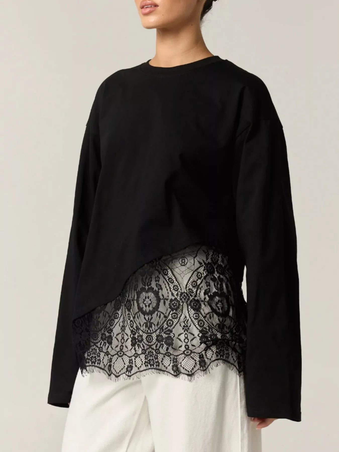 Trendsi Long-Sleeve T-Shirt with Asymmetric Lace Hem -